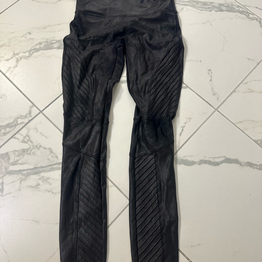 SPANX Black High-Waist Shaping Leggings